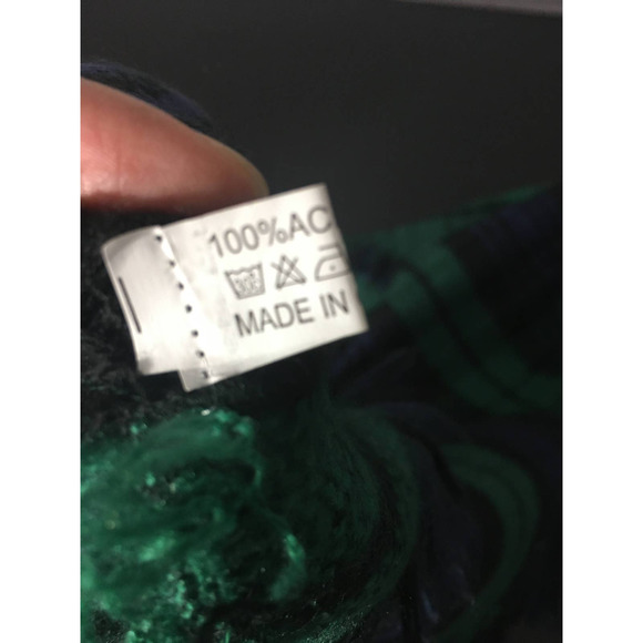 Check Plaid Thin Fringe Throw Blanket Green and Blue 100% Acrylic Cabincore - Picture 5 of 6